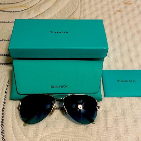 Tiffany sunglasses - Picture 1 of 2